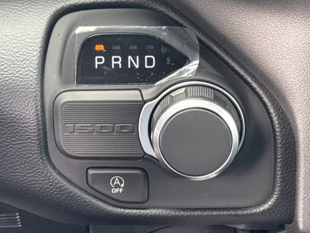 2026 Diamond Black Crystal Pearlcoat Ram 1500 Big Horn RWD Truck