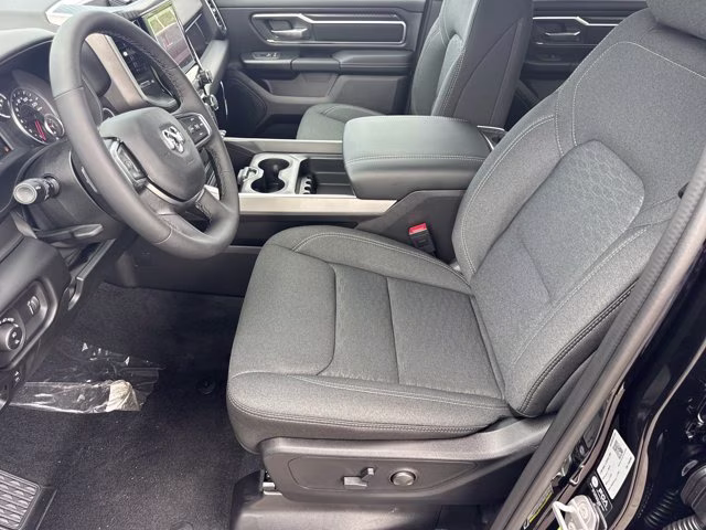 2026 Diamond Black Crystal Pearlcoat Ram 1500 Big Horn RWD Truck