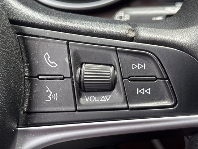 2019 Vulcano Black Metallic Alfa Romeo Stelvio Base AWD SUV