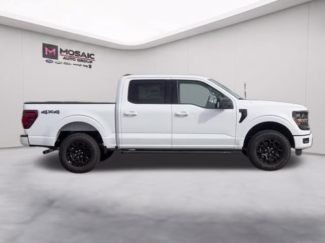 2026 Oxford White Ford F-150 XLT 4X4 Truck