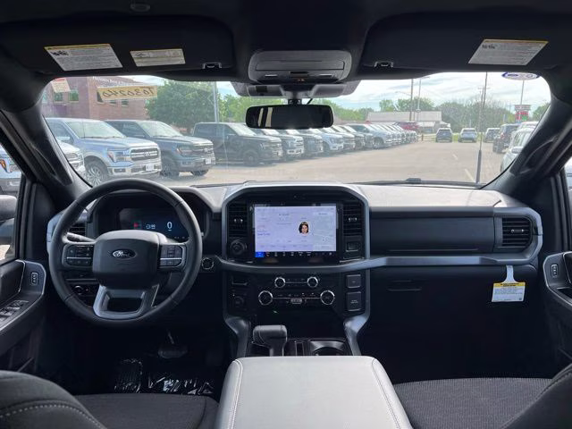2026 Oxford White Ford F-150 XLT 4X4 Truck