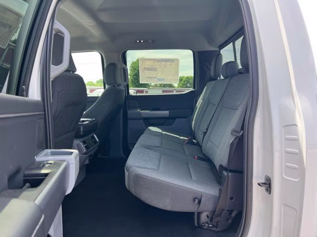 2026 Oxford White Ford F-150 XLT 4X4 Truck