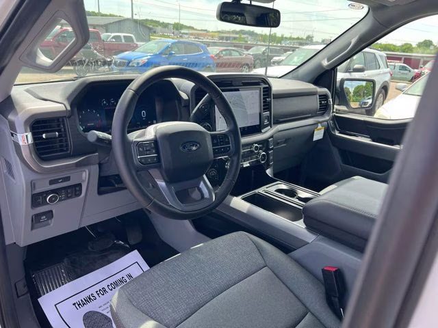 2026 Oxford White Ford F-150 XLT 4X4 Truck