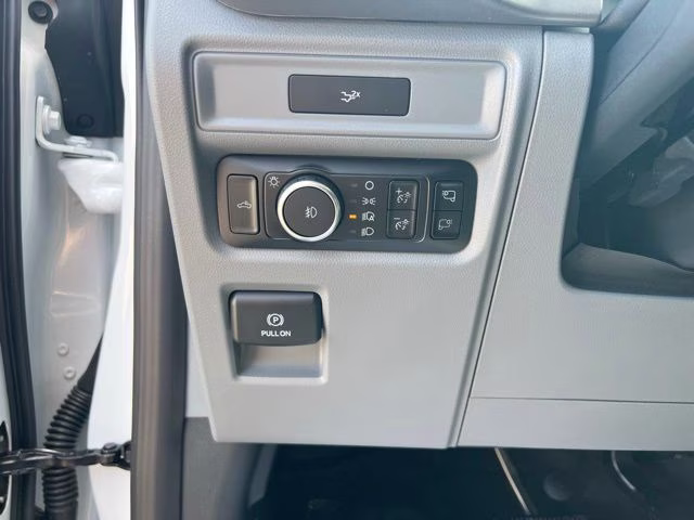 2026 Oxford White Ford F-150 XLT 4X4 Truck