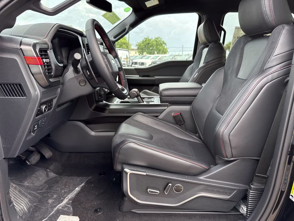 2026 Agate Black Metallic Ford F-150 Raptor 4X4 Truck