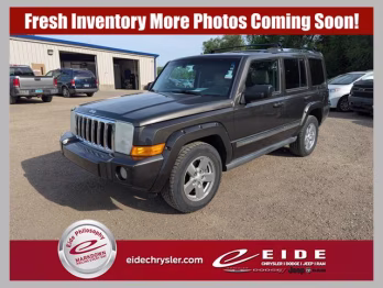 2006 Green Jeep Commander Limited RWD SUV
