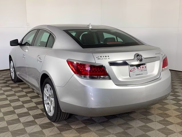 2011 Quicksilver Metallic Buick LaCrosse CXL FWD Sedan