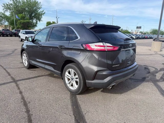 2020 Magnetic Metallic Ford Edge SEL FWD SUV