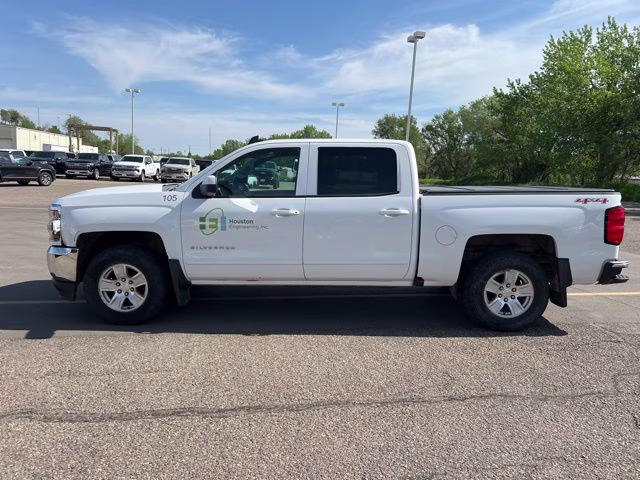 2016 Summit White Chevrolet Silverado 1500 LT 4X4 Truck