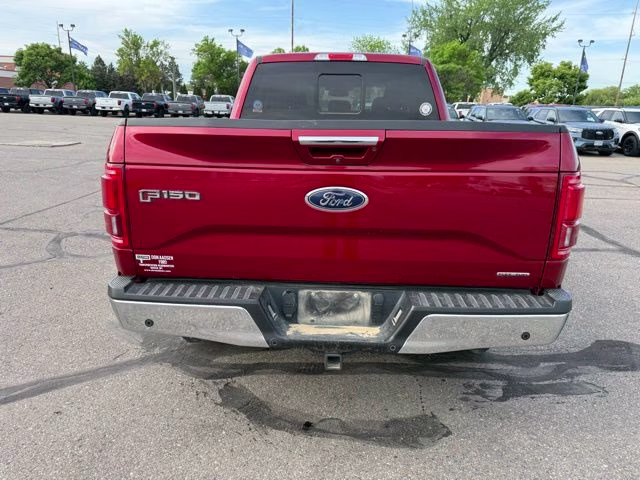 2016 Ruby Red Metallic Tinted Clearcoat Ford F-150 Lariat 4X4 Truck