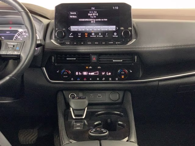 2023 Pearl White Tricoat Nissan Rogue SL AWD SUV