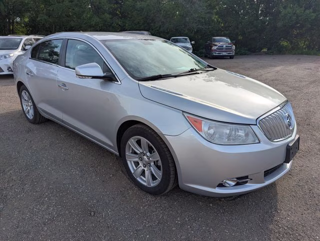 2011 Silver Buick LaCrosse CXL FWD Sedan