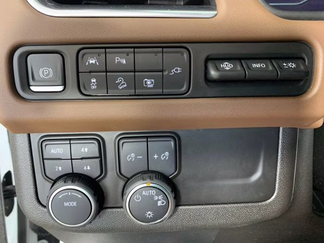2022 Summit White Chevrolet Tahoe High Country 4X4 SUV