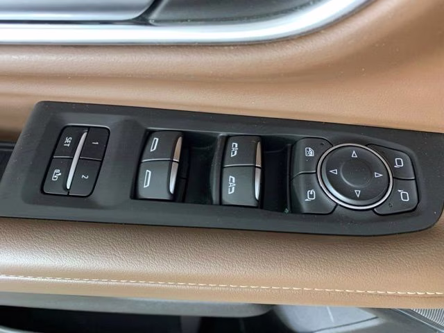 2022 Summit White Chevrolet Tahoe High Country 4X4 SUV