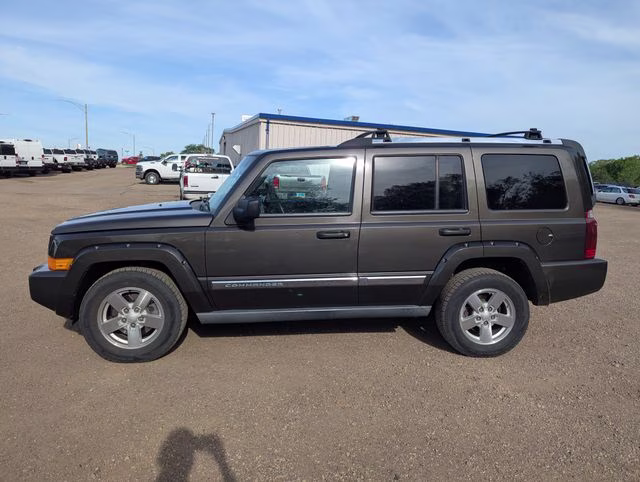 2006 Green Jeep Commander Limited RWD SUV