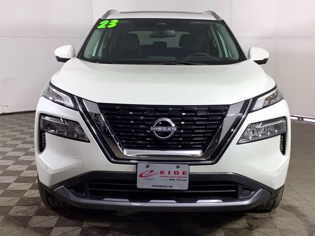 2023 Pearl White Tricoat Nissan Rogue SL AWD SUV