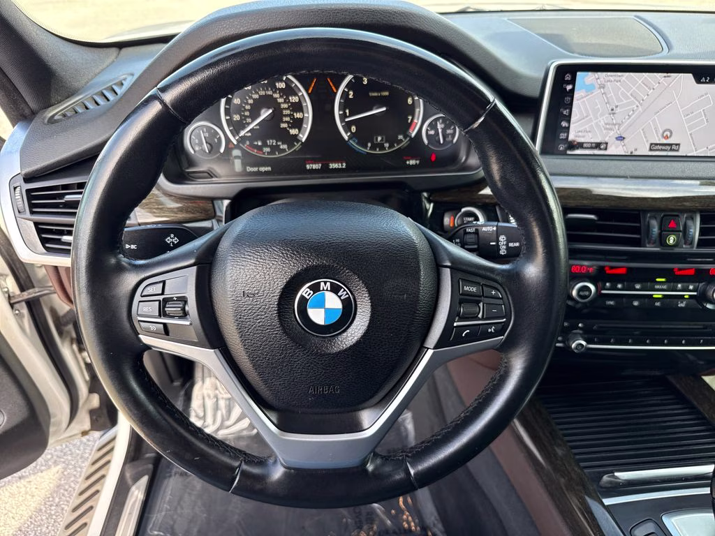 2017 Mineral White Metallic BMW X5 sDrive35i RWD SUV