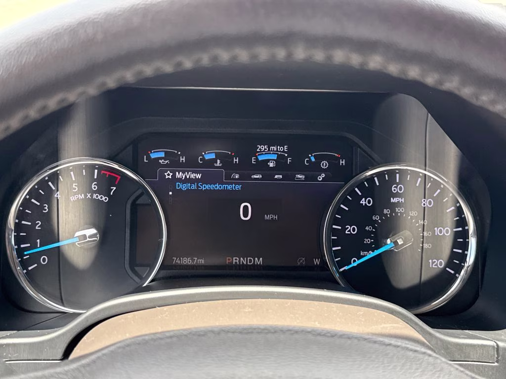 2020 Blue Metallic Ford Expedition XLT RWD SUV