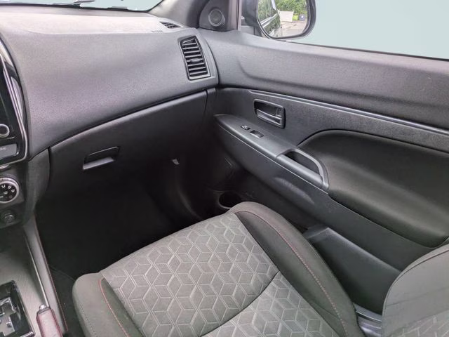 2021 Black Mitsubishi Outlander Sport 2.0 BE FWD SUV
