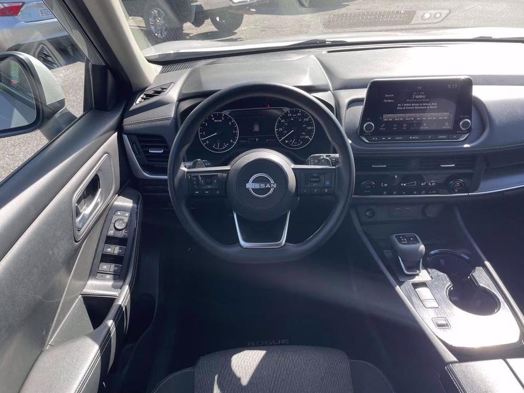 2024 Brilliant Silver Metallic Nissan Rogue SV FWD SUV