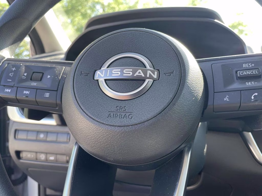 2024 Brilliant Silver Metallic Nissan Rogue SV FWD SUV