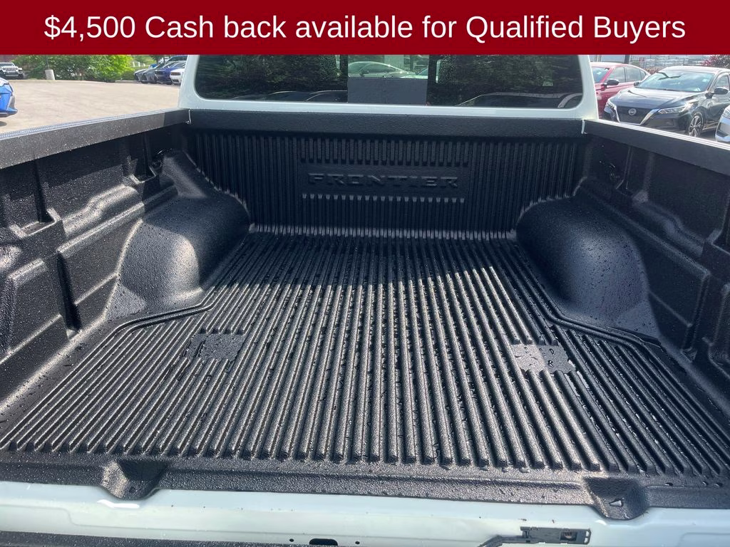 2026 Glacier White Nissan Frontier PRO-4X 4X4 Truck