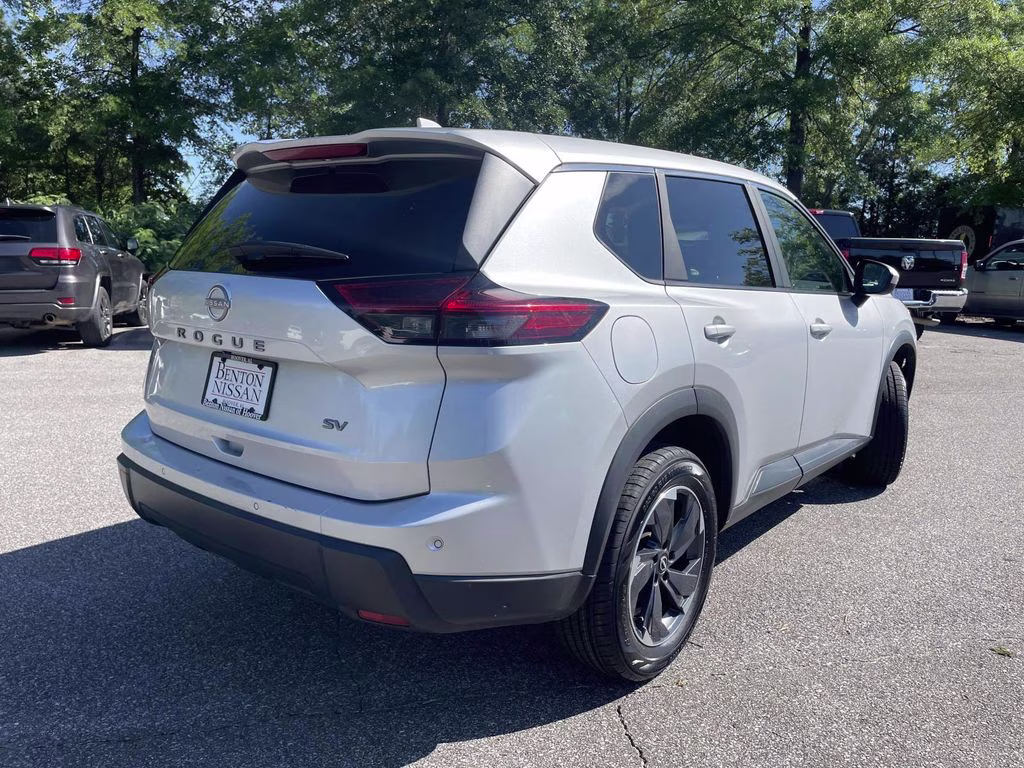 2024 Brilliant Silver Metallic Nissan Rogue SV FWD SUV
