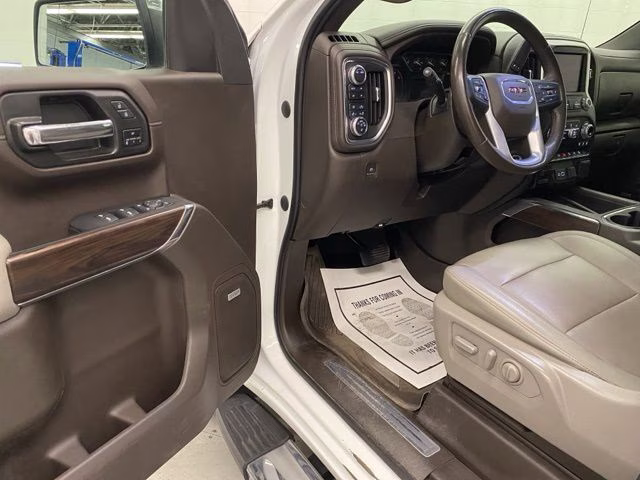 2022 Summit White GMC Sierra 1500 Limited SLT 4X4 Truck
