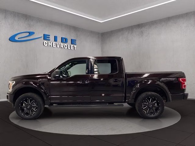 2020 Magma Red Ford F-150 XLT 4X4 Truck