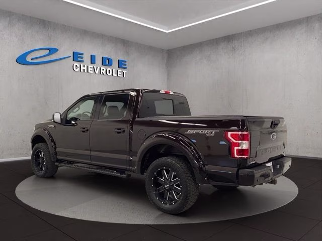 2020 Magma Red Ford F-150 XLT 4X4 Truck