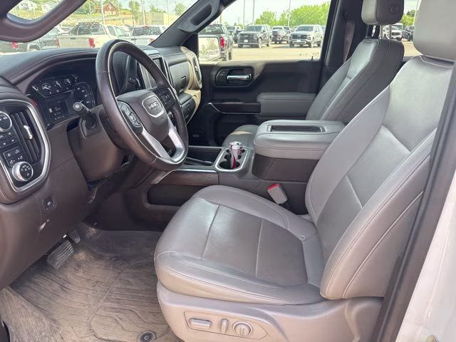 2022 Summit White GMC Sierra 1500 Limited SLT 4X4 Truck