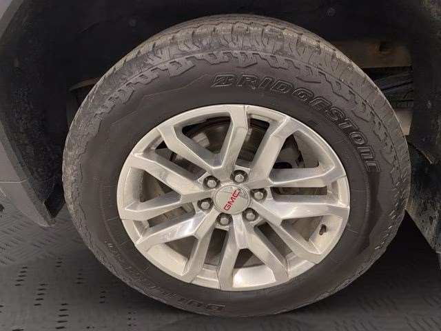 2022 Summit White GMC Sierra 1500 Limited SLT 4X4 Truck