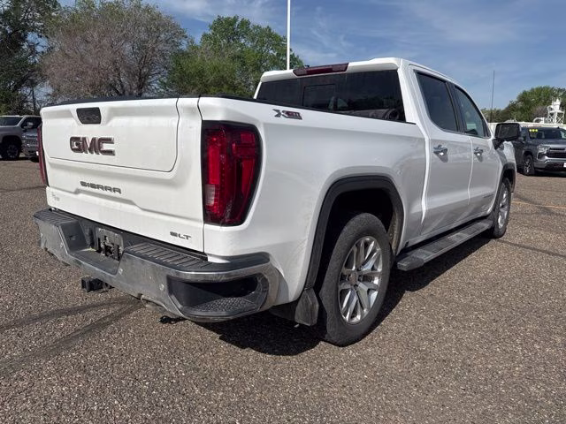 2022 Summit White GMC Sierra 1500 Limited SLT 4X4 Truck