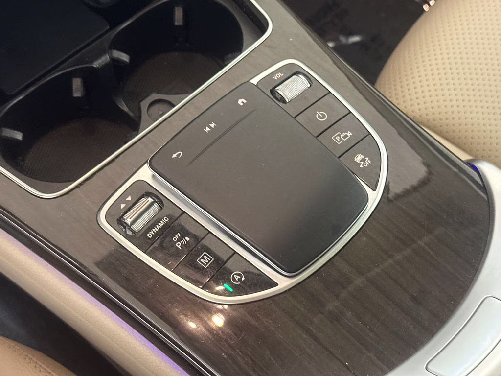 2022 Polar White Mercedes-Benz GLC GLC 300 RWD SUV