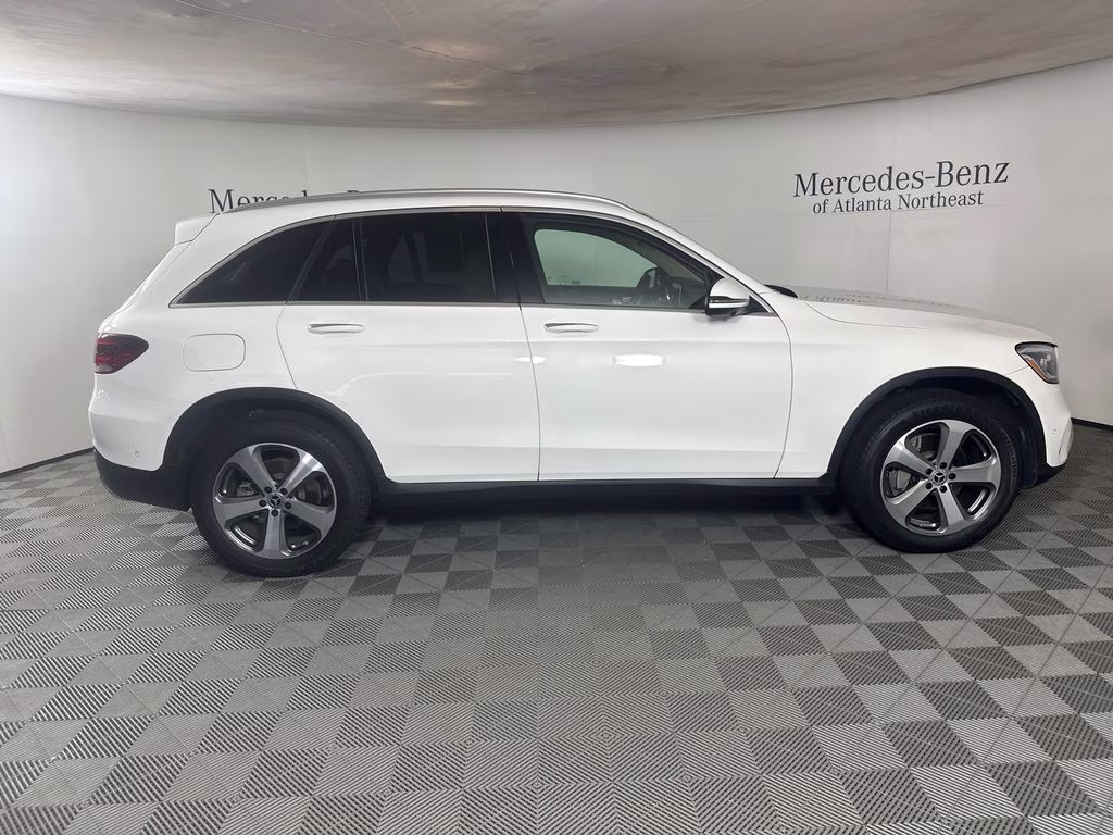 2022 Polar White Mercedes-Benz GLC GLC 300 RWD SUV