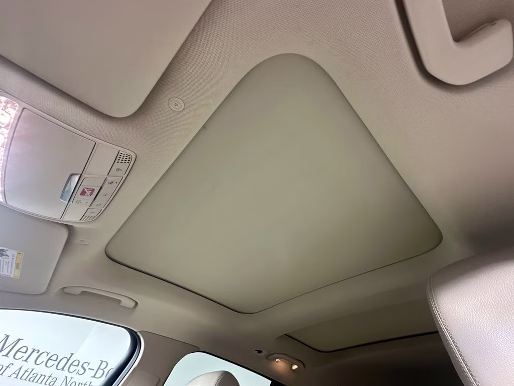 2022 White Mercedes-Benz GLC GLC 300 RWD SUV