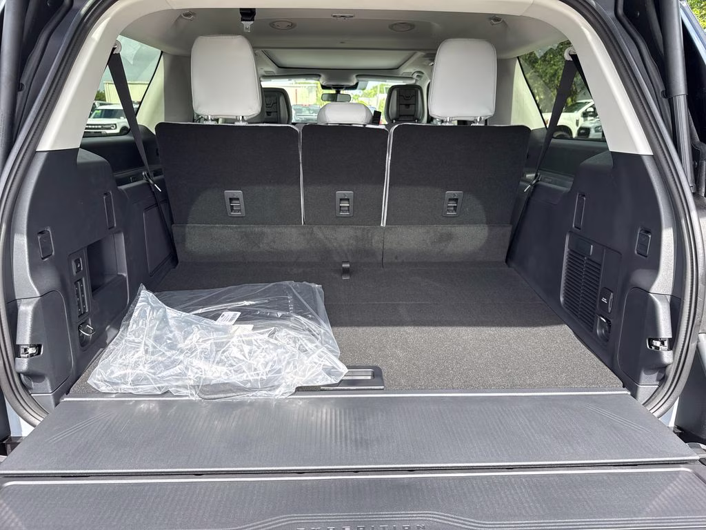 2026 Ford Expedition Max Platinum 4X4 SUV