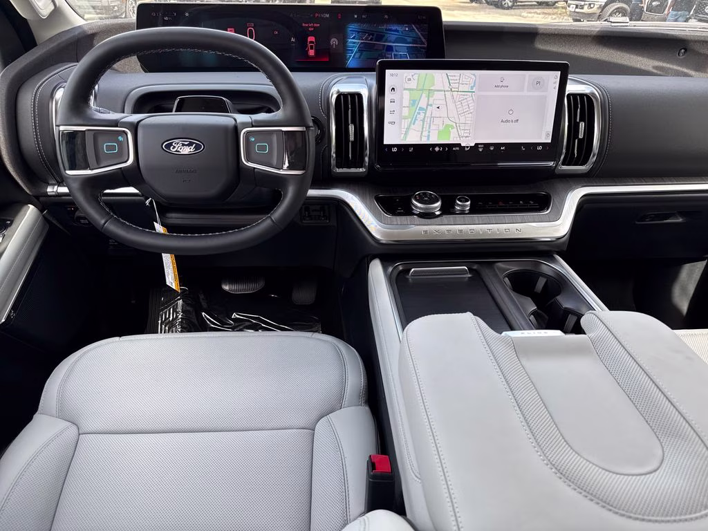 2026 Ford Expedition Max Platinum 4X4 SUV