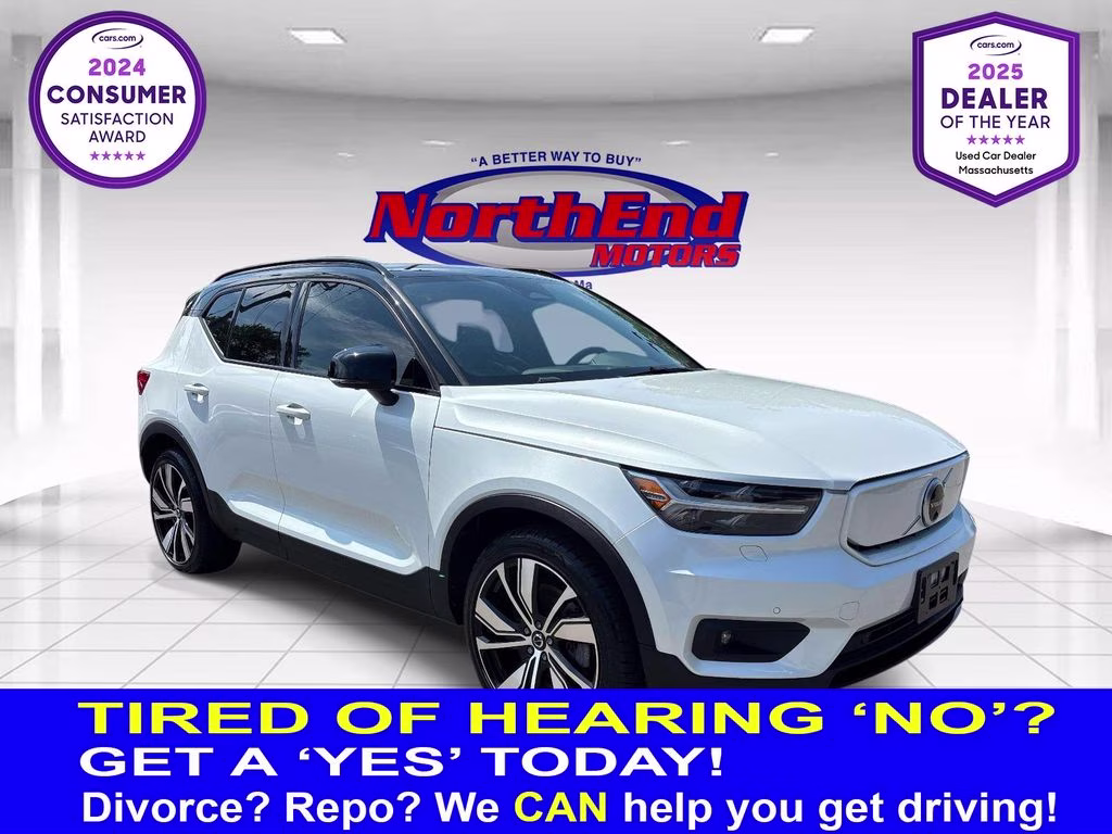 2021 Crystal White Volvo XC40 Recharge Pure Electric P8 AWD SUV