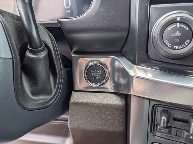 2026 Agate Black Metallic Ford Super Duty F-250 SRW King Ranch 4X4 Truck