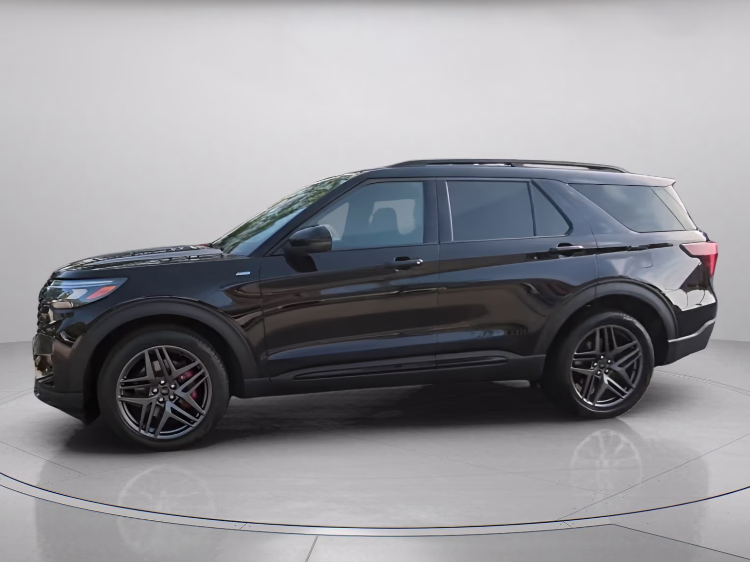 2026 Black Metallic Ford Explorer ST-Line RWD SUV