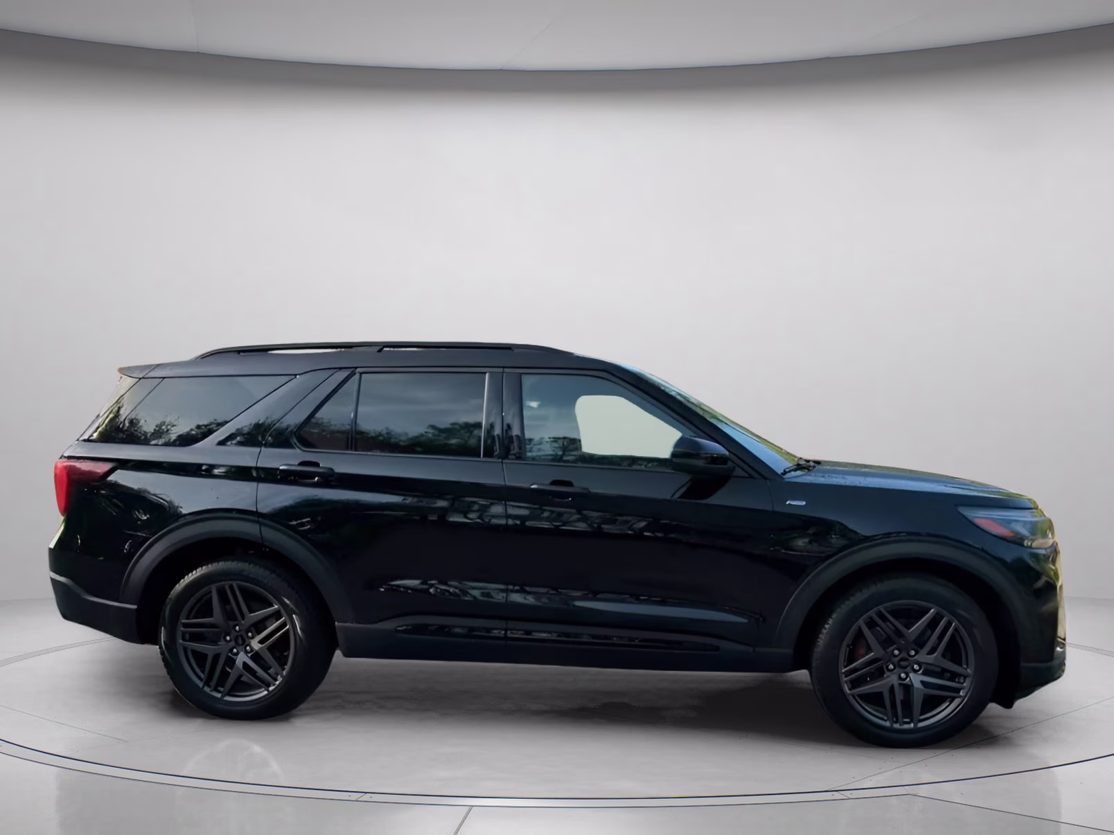 2026 Black Metallic Ford Explorer ST-Line RWD SUV