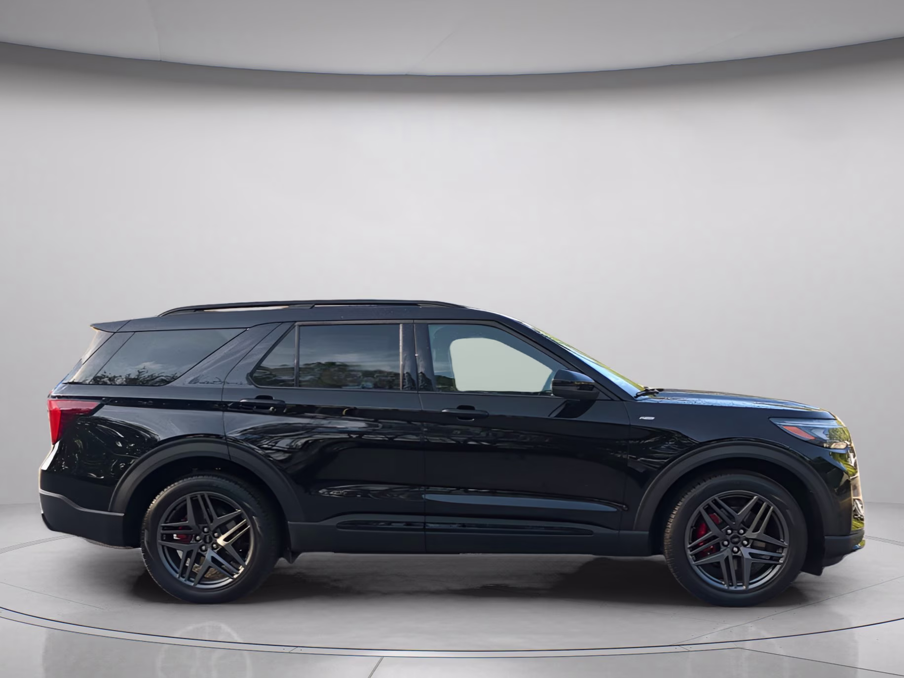 2026 Black Metallic Ford Explorer ST-Line RWD SUV