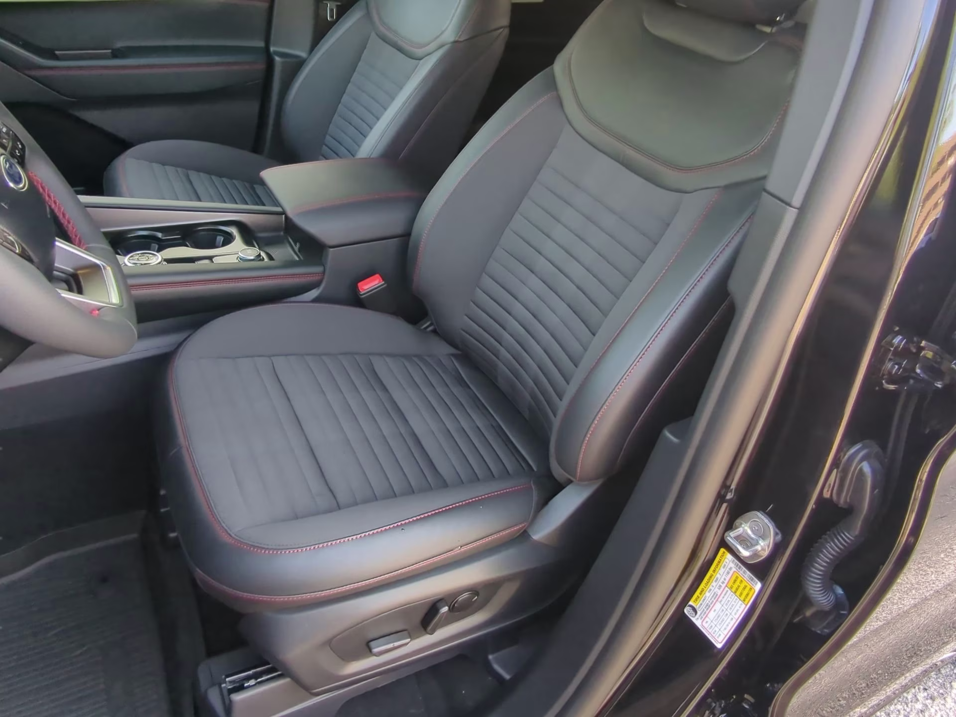 2026 Black Metallic Ford Explorer ST-Line RWD SUV