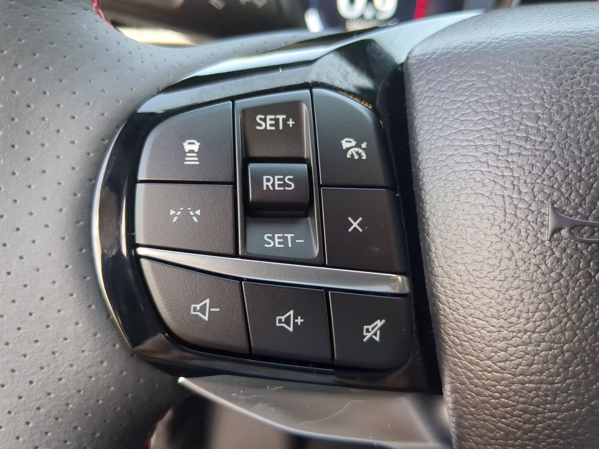 2026 Black Metallic Ford Explorer ST-Line RWD SUV