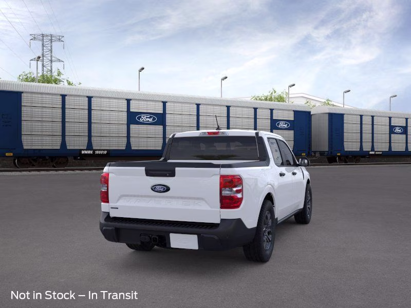2026 Oxford White Ford Maverick XLT AWD Truck