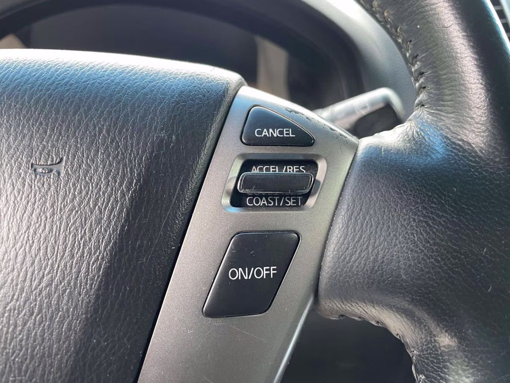 2013 Gun Metallic Pearl Metallic Nissan Armada SL RWD SUV