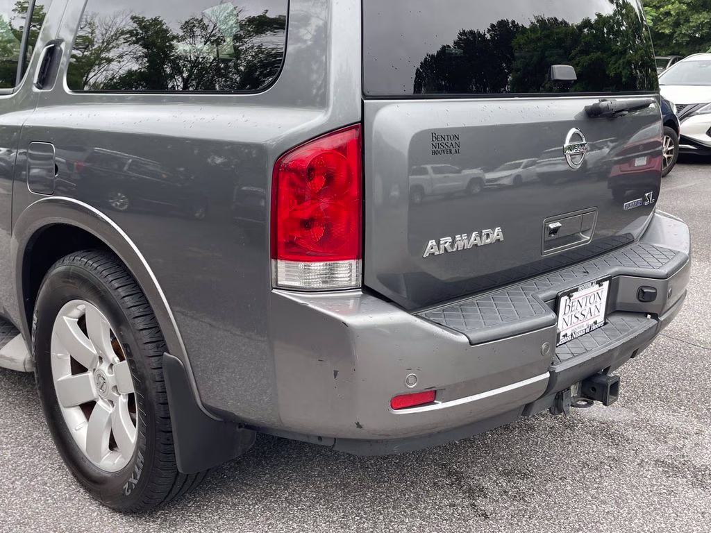 2013 Gun Metallic Pearl Metallic Nissan Armada SL RWD SUV