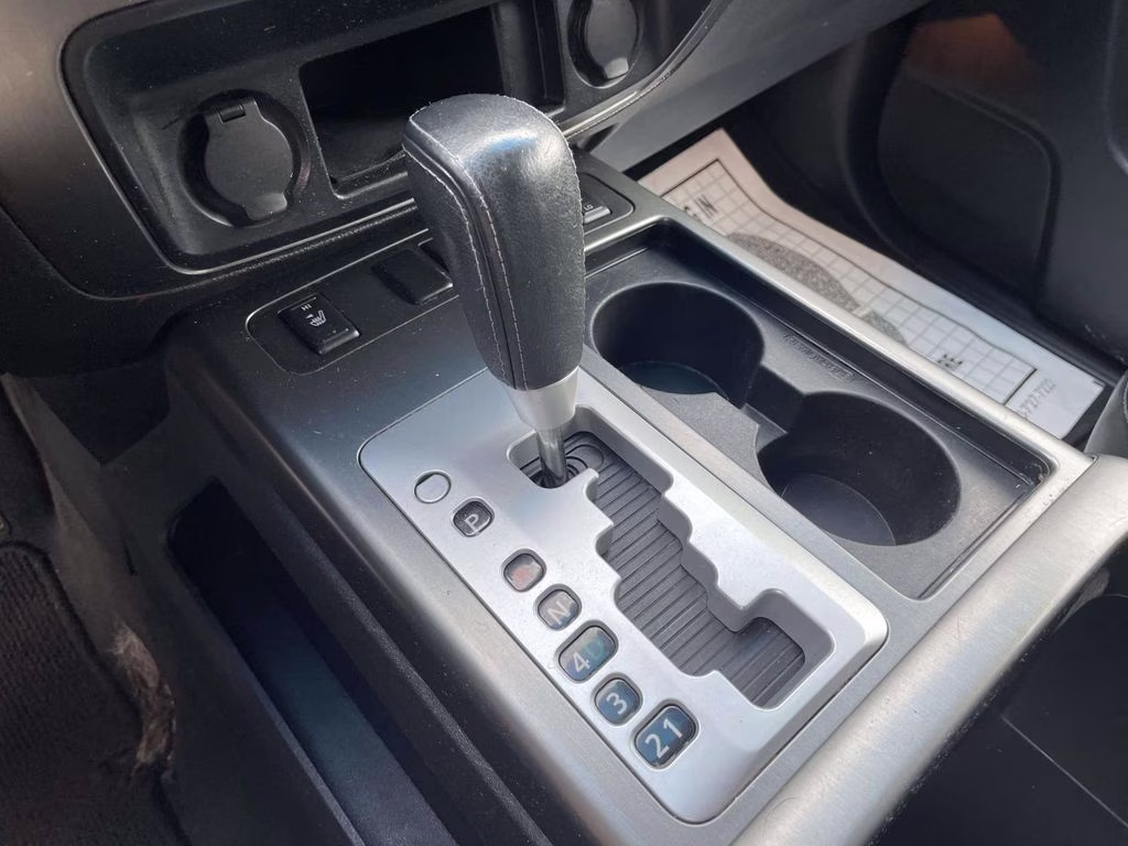 2013 Gun Metallic Pearl Metallic Nissan Armada SL RWD SUV