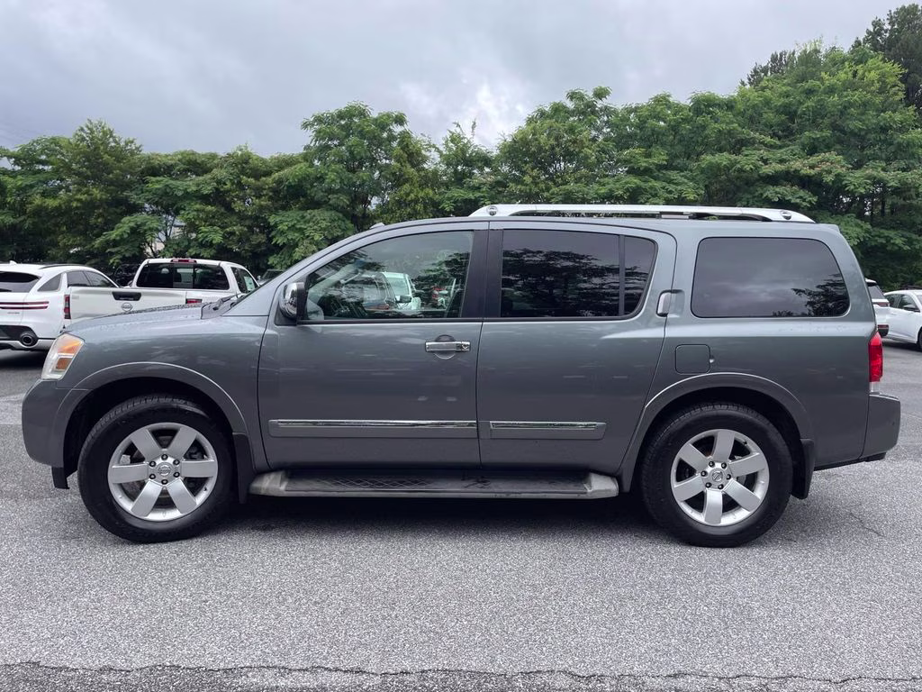 2013 Gun Metallic Pearl Metallic Nissan Armada SL RWD SUV